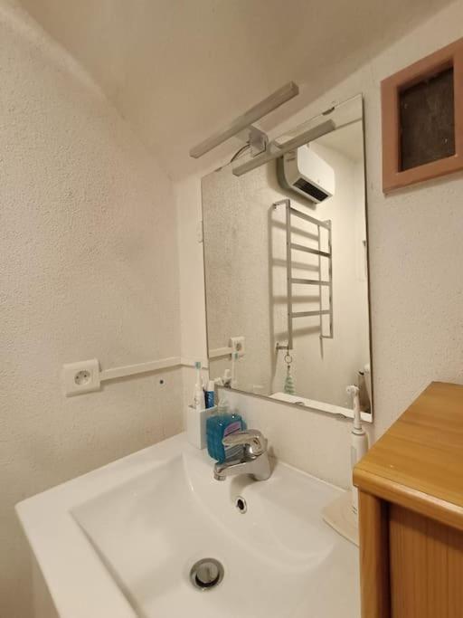 Apartment Atypique : La Grotte